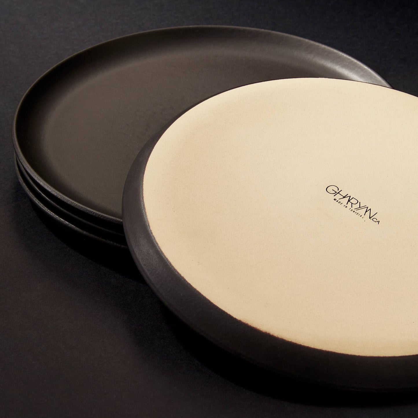 Stoneware Flat Salad/Dinner Plate, 9.4" | Matte Black