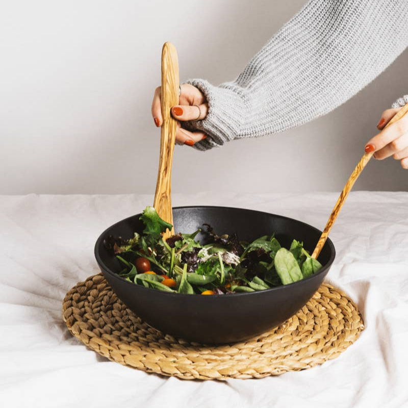 Stoneware Serving Bowl, 11.8" | Matte Black
