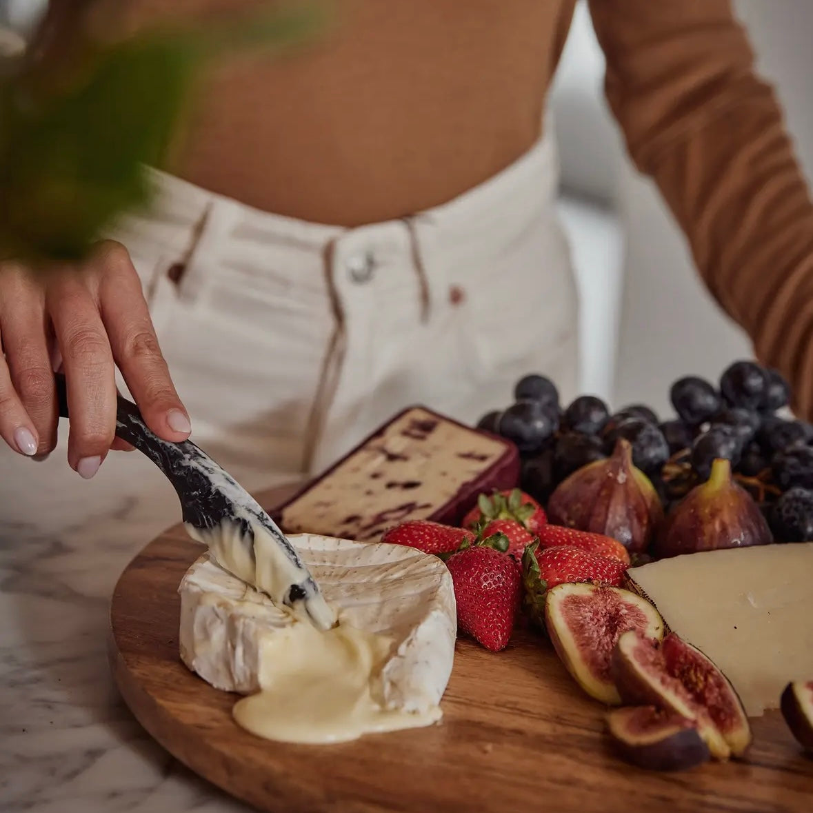 Cheese Knife | Ash Black