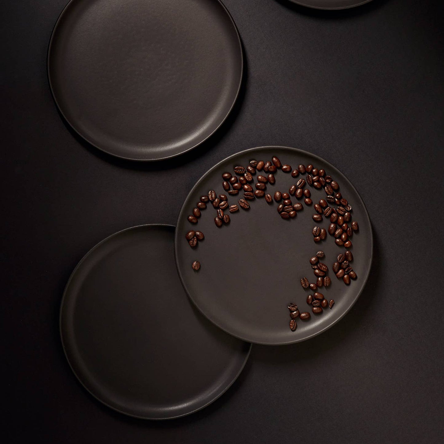 Stoneware Flat Salad/Dinner Plate, 9.4" | Matte Black