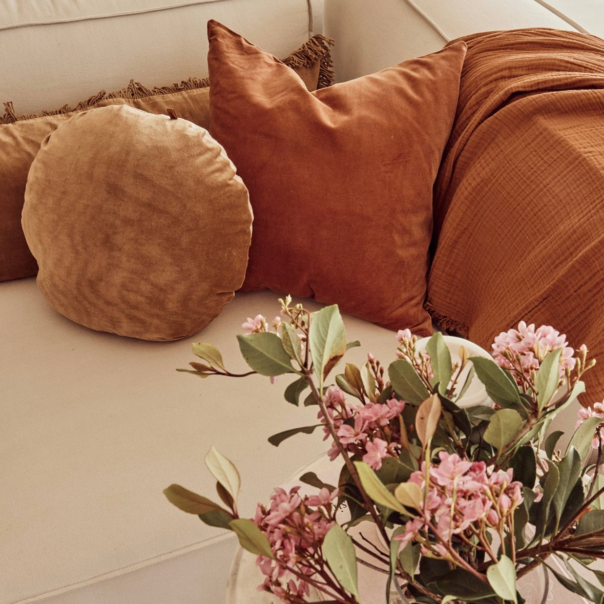 Enes Throw | Terracotta