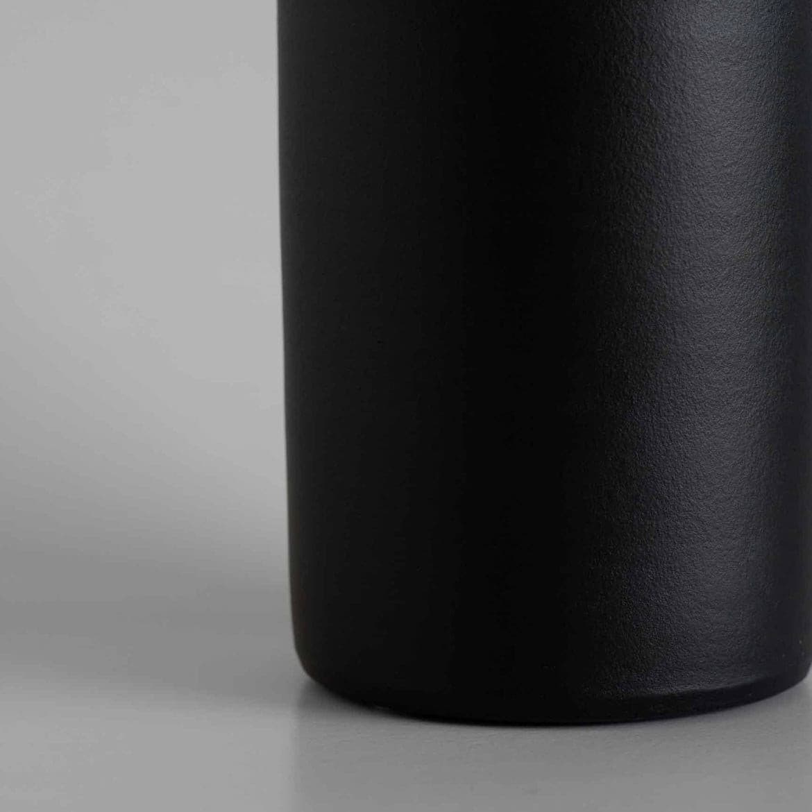 Black Simple Vase